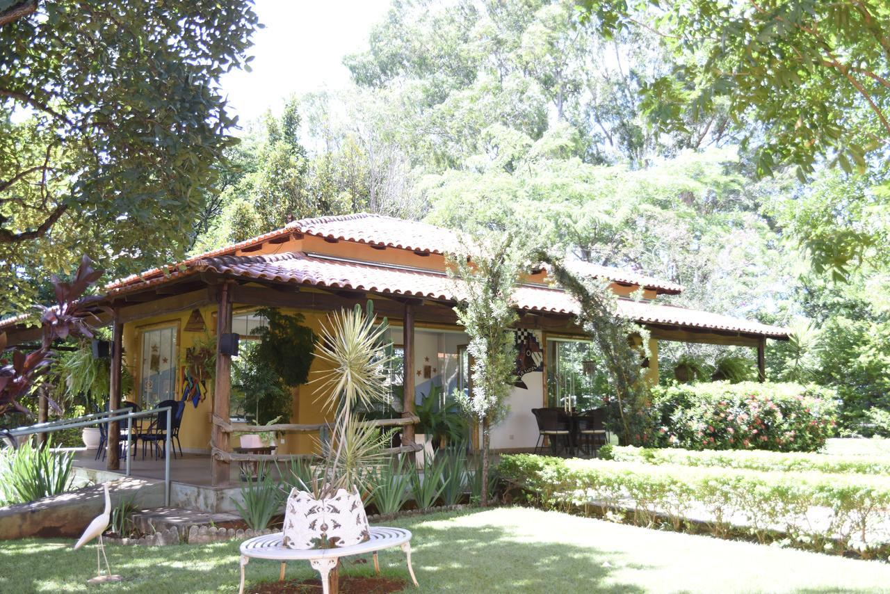 Rosa Spa E Pousada Aparecida de Goiânia Exterior foto